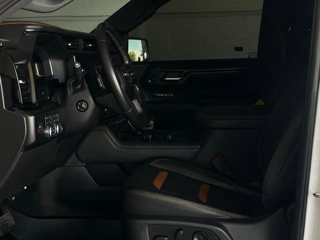 Used 2023 GMC Sierra 1500 AT4 AWD/4WD image 15