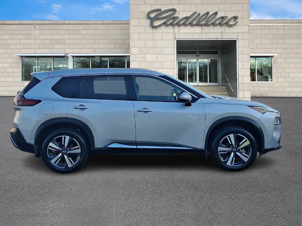 Used 2022 Nissan Rogue SL w/ SL Premium Package AWD/4WD image 9