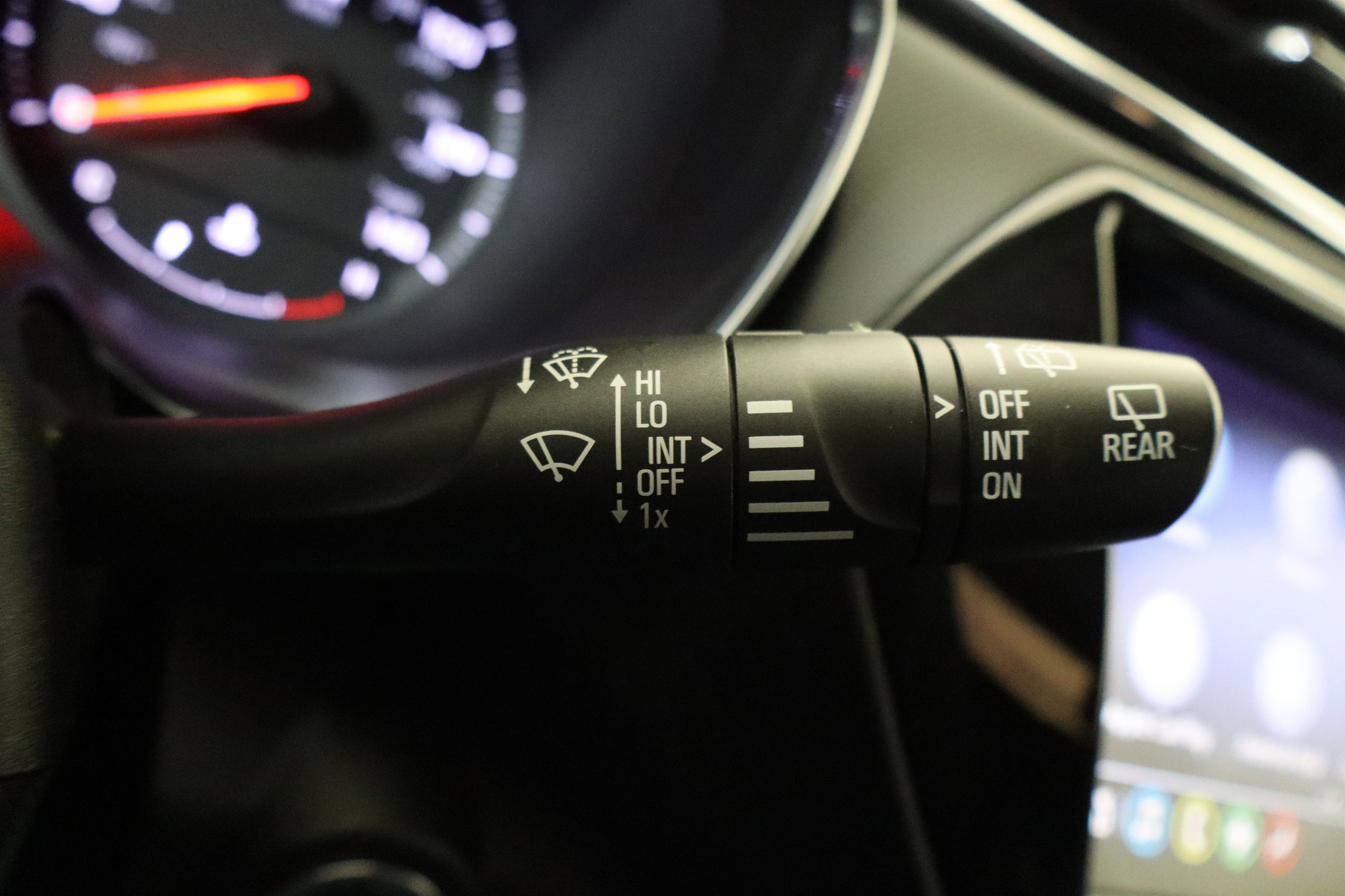 Used 2022 Chevrolet TrailBlazer LT w/ Convenience Package image 31