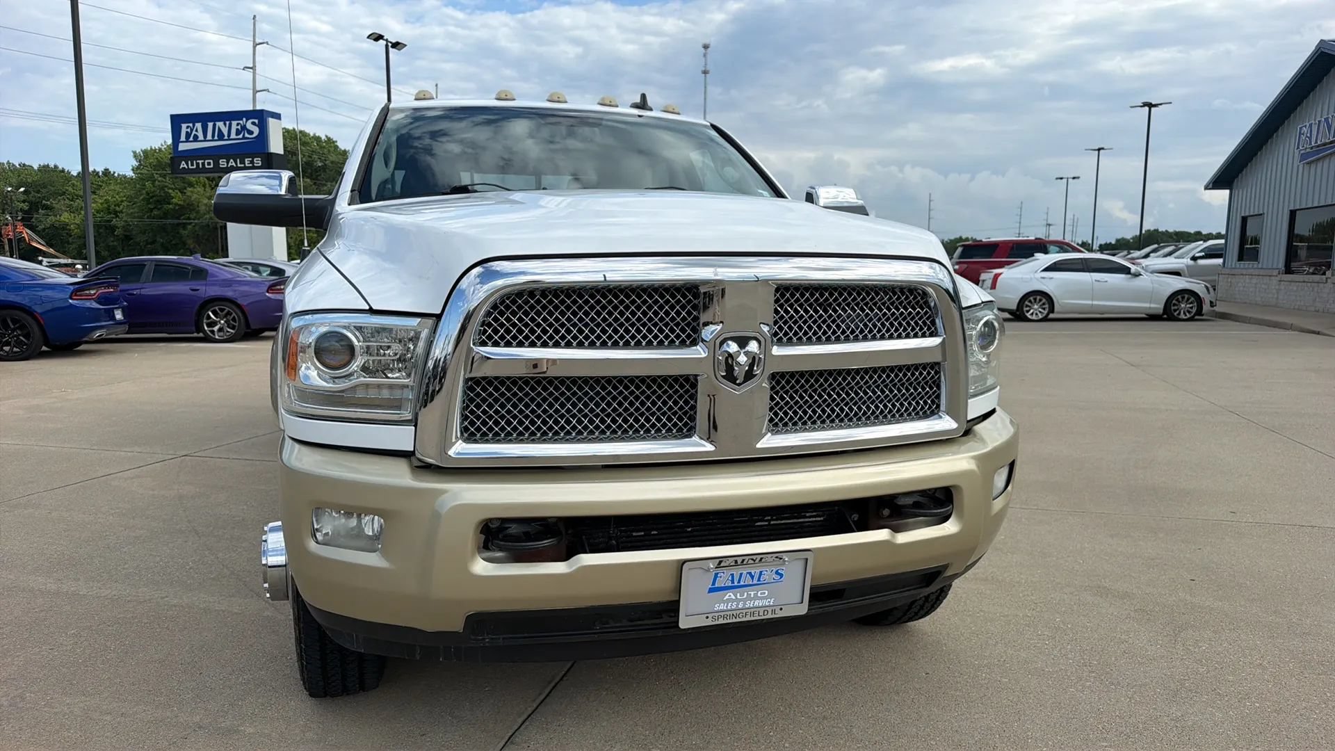 Used 2015 RAM 3500 Laramie Longhorn w/ Convenience Group AWD/4WD image 34