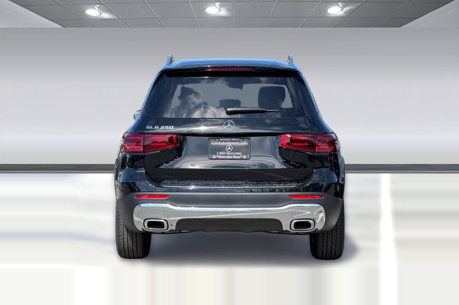 New 2026 Mercedes-Benz GLB 250 image 10