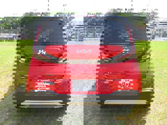Used 2024 Kia Soul LX w/ Option Group 015 image 4