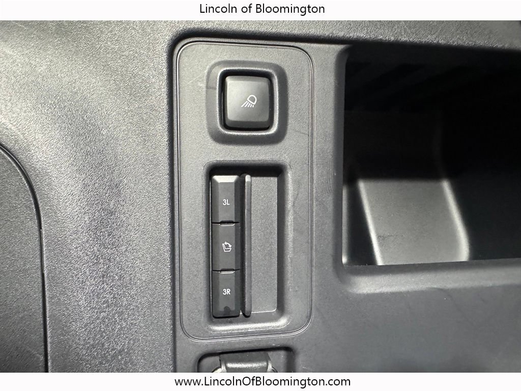 Certified 2025 Lincoln Navigator Black Label AWD/4WD image 26