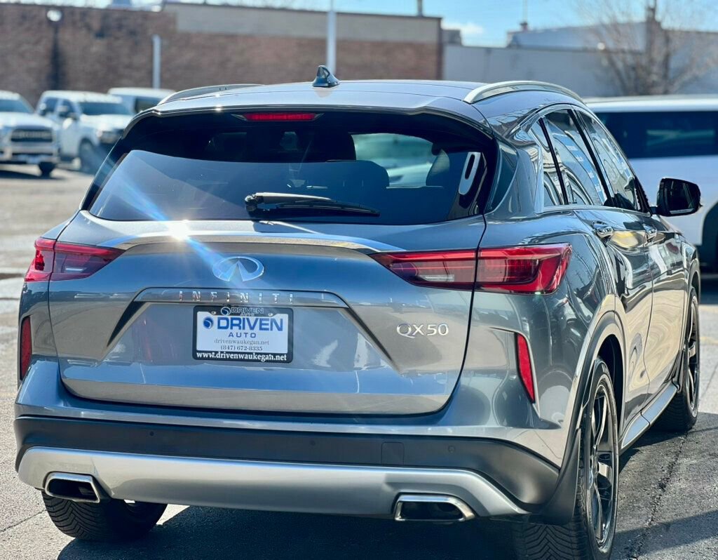 Used 2019 INFINITI QX50 Essential w/ Premium Heat Package image 5