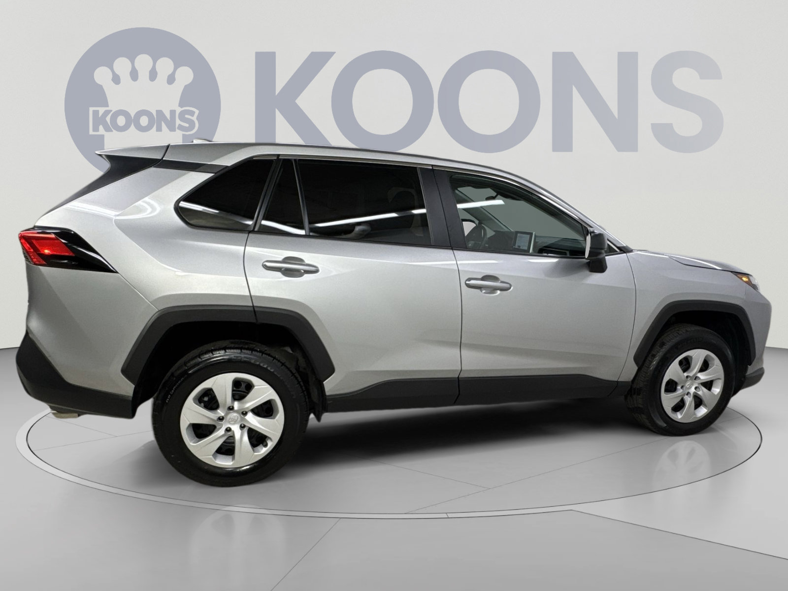 Used 2025 Toyota RAV4 LE AWD/4WD image 21