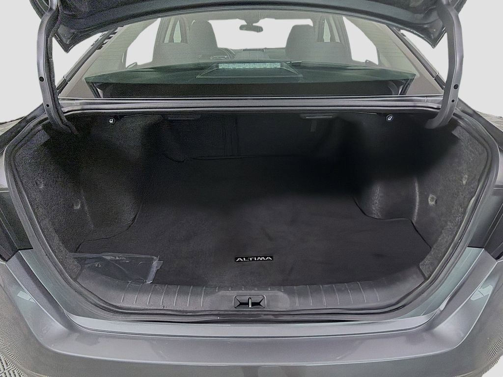 Used 2024 Nissan Altima 2.5 SV image 25