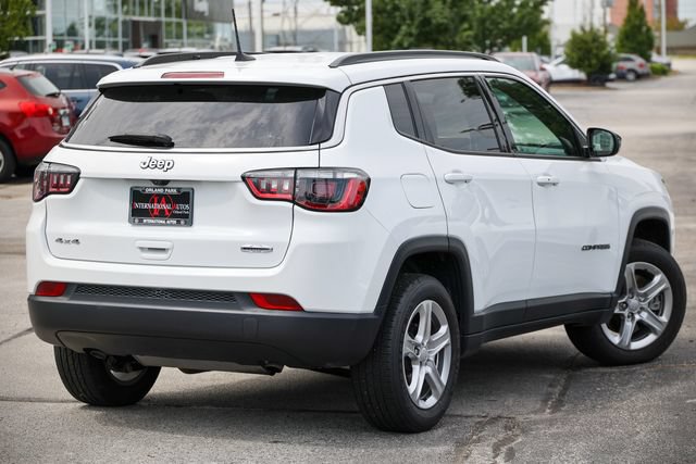 Used 2023 Jeep Compass Latitude w/ Convenience Group AWD/4WD image 23