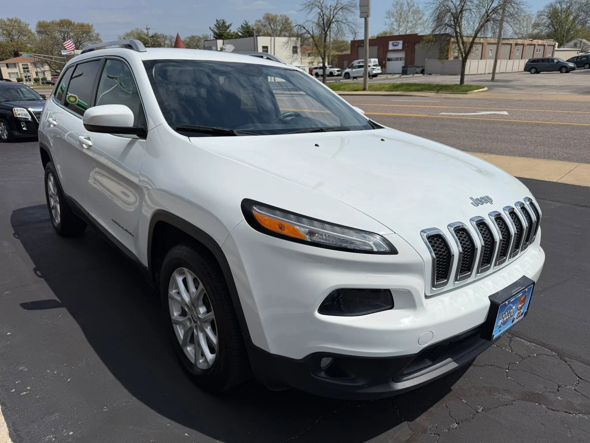 Used 2014 Jeep Cherokee Latitude image 5