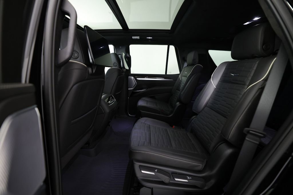 Used 2026 Cadillac Escalade Platinum Sport w/ LPO, Floor Liner Package image 16