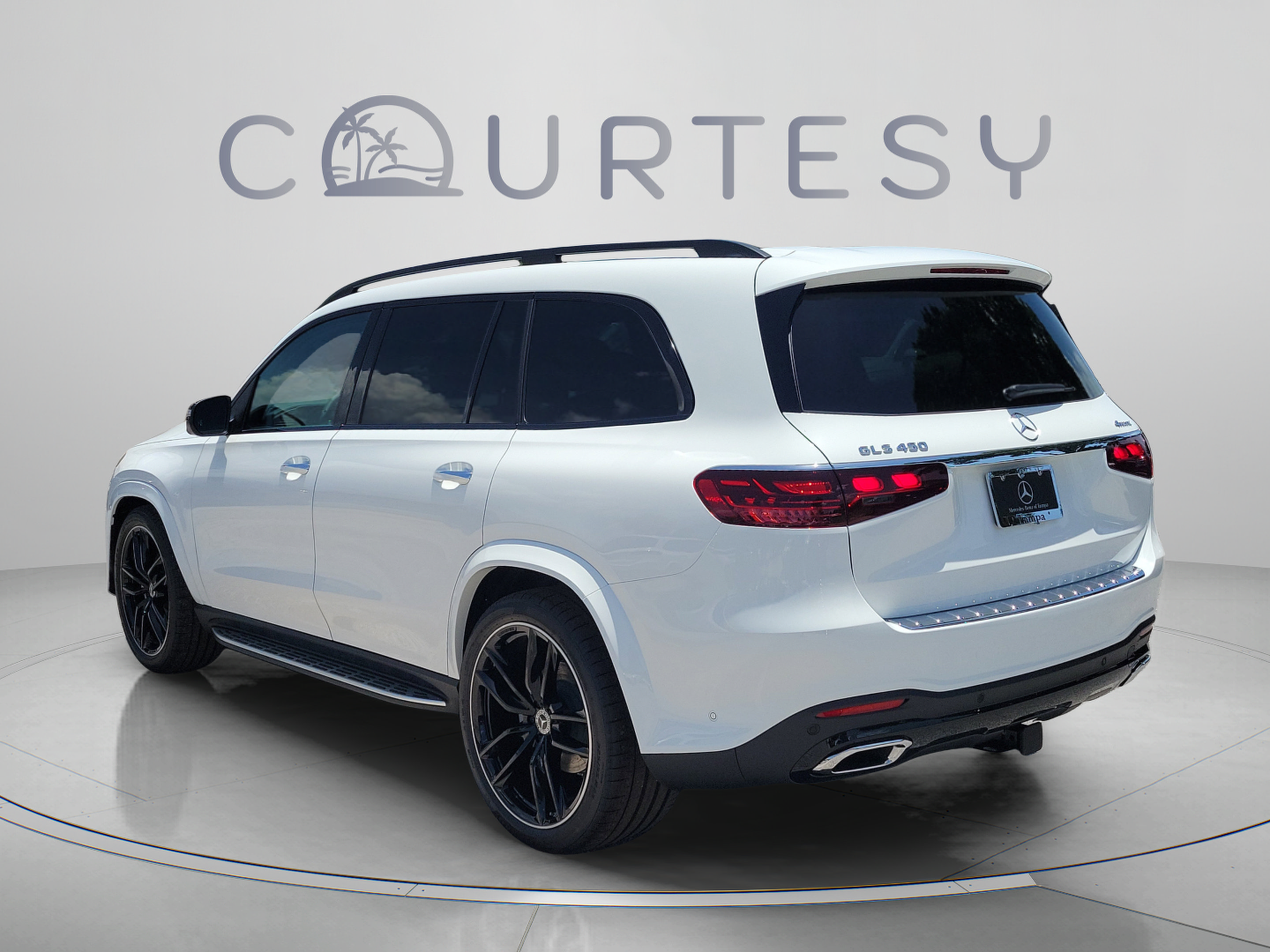 New 2026 Mercedes-Benz GLS 450 4MATIC image 2