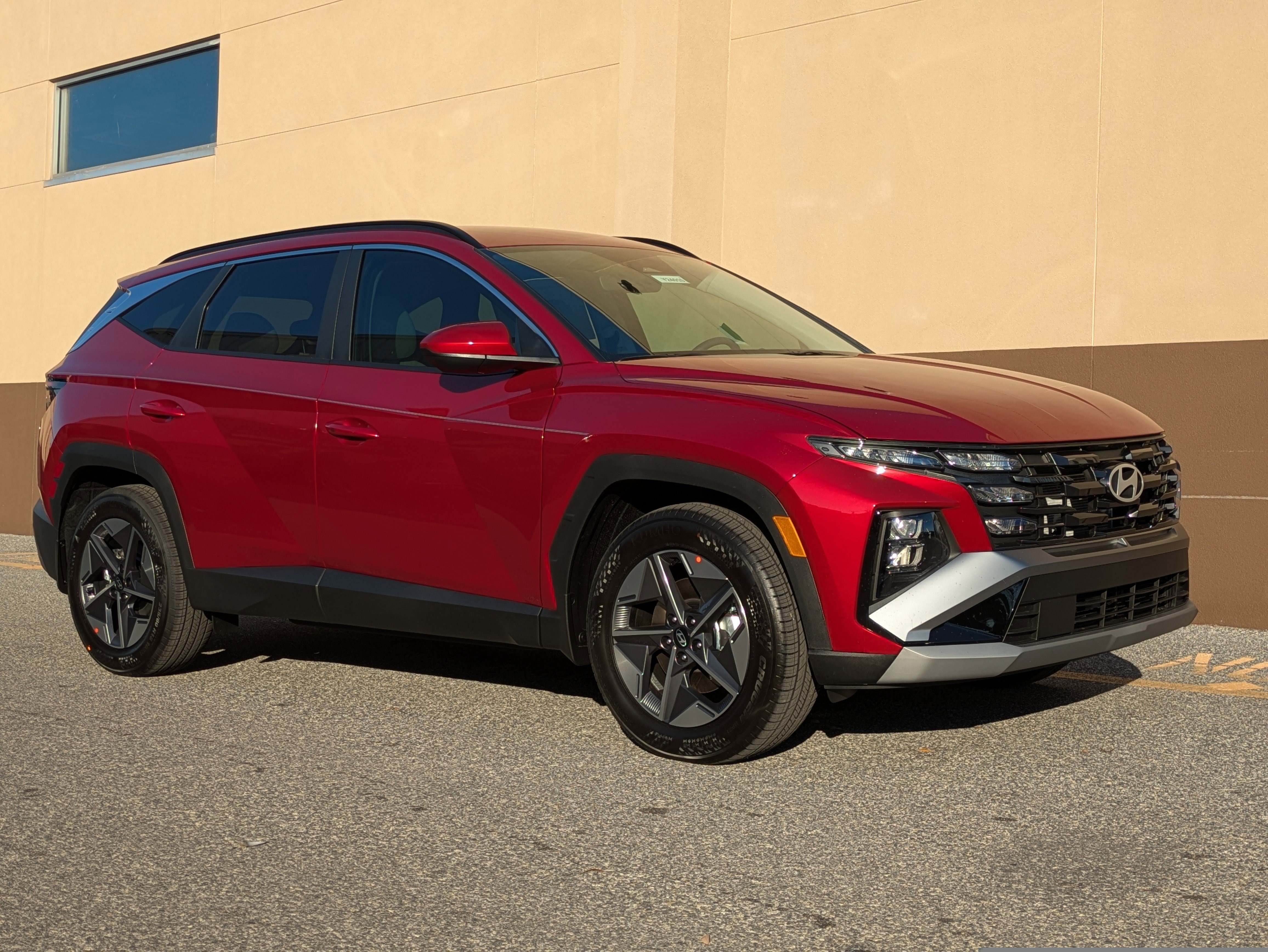 New 2026 Hyundai Tucson SEL image 1