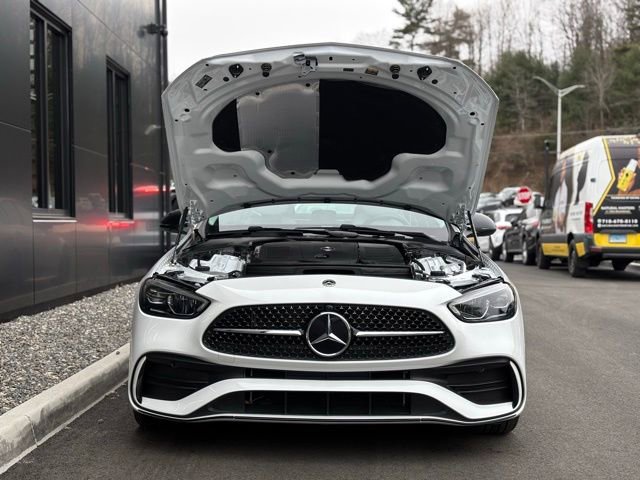 Used 2025 Mercedes-Benz C 300 Sedan image 59