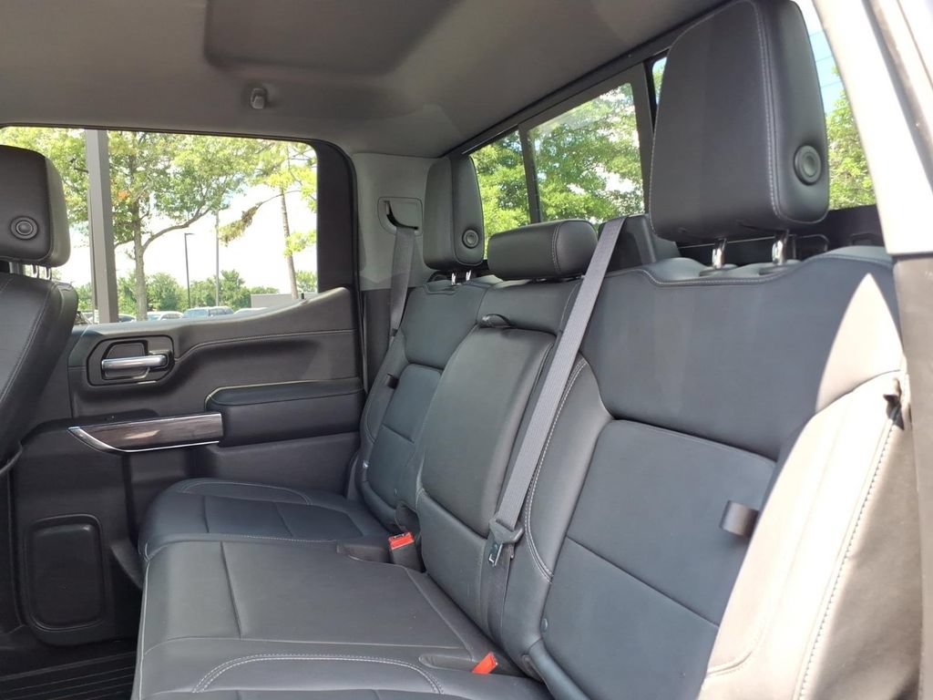 Used 2021 Chevrolet Silverado 1500 LTZ RWD image 12
