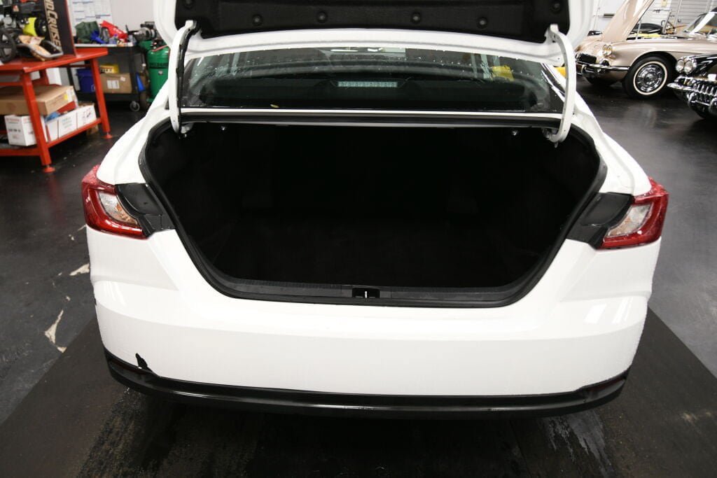 Used 2025 Toyota Camry LE FWD image 21