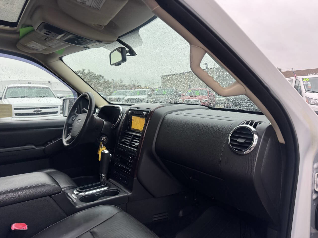 Used 2010 Ford Explorer Limited image 36