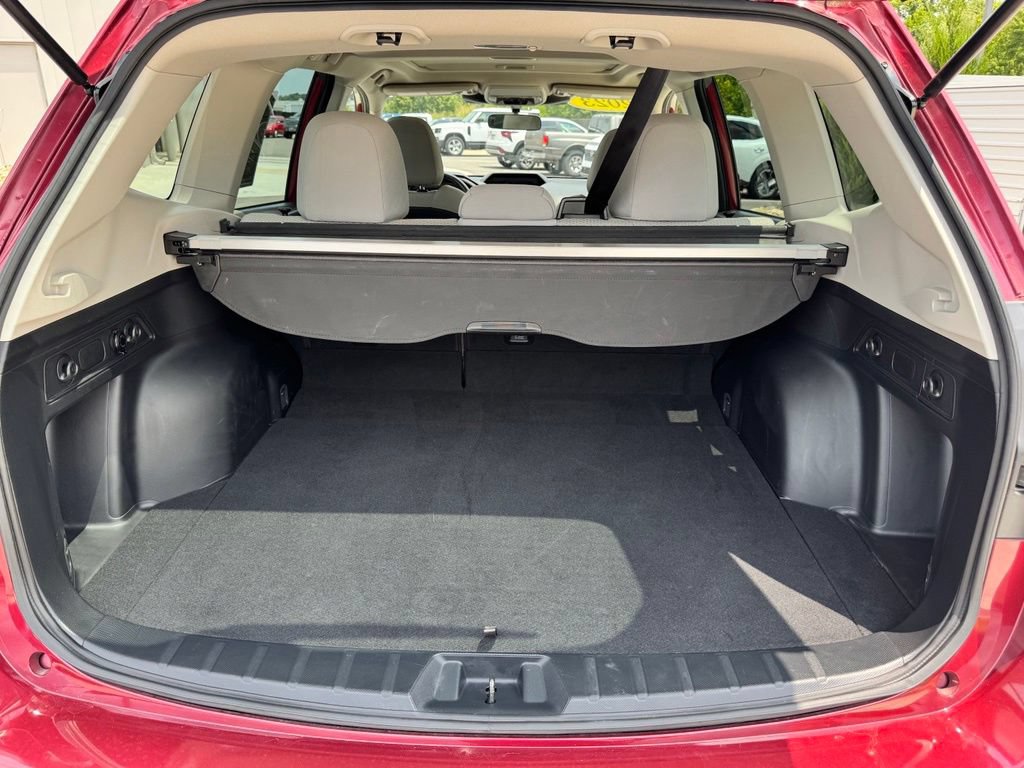 Used 2023 Subaru Forester Premium AWD/4WD image 12