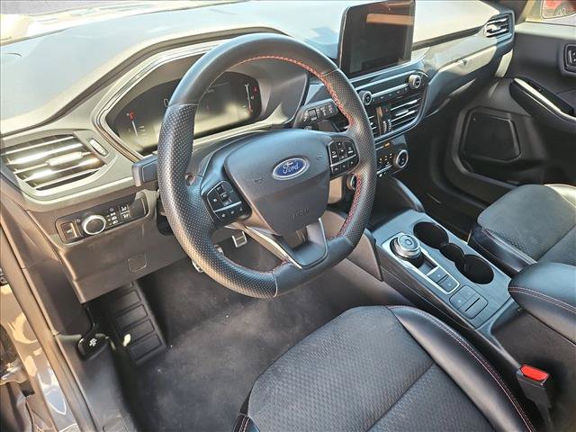 Used 2023 Ford Escape ST-Line AWD/4WD image 13