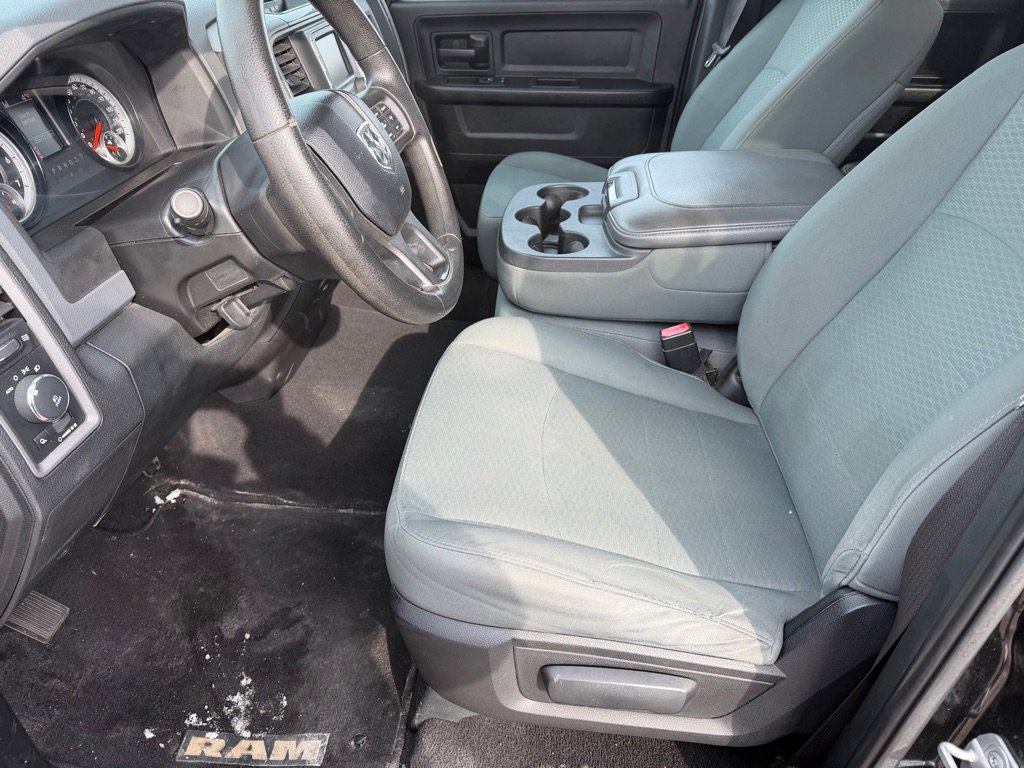 Used 2015 RAM 1500 Express w/ Black Ram 1500 Express Group AWD/4WD image 9