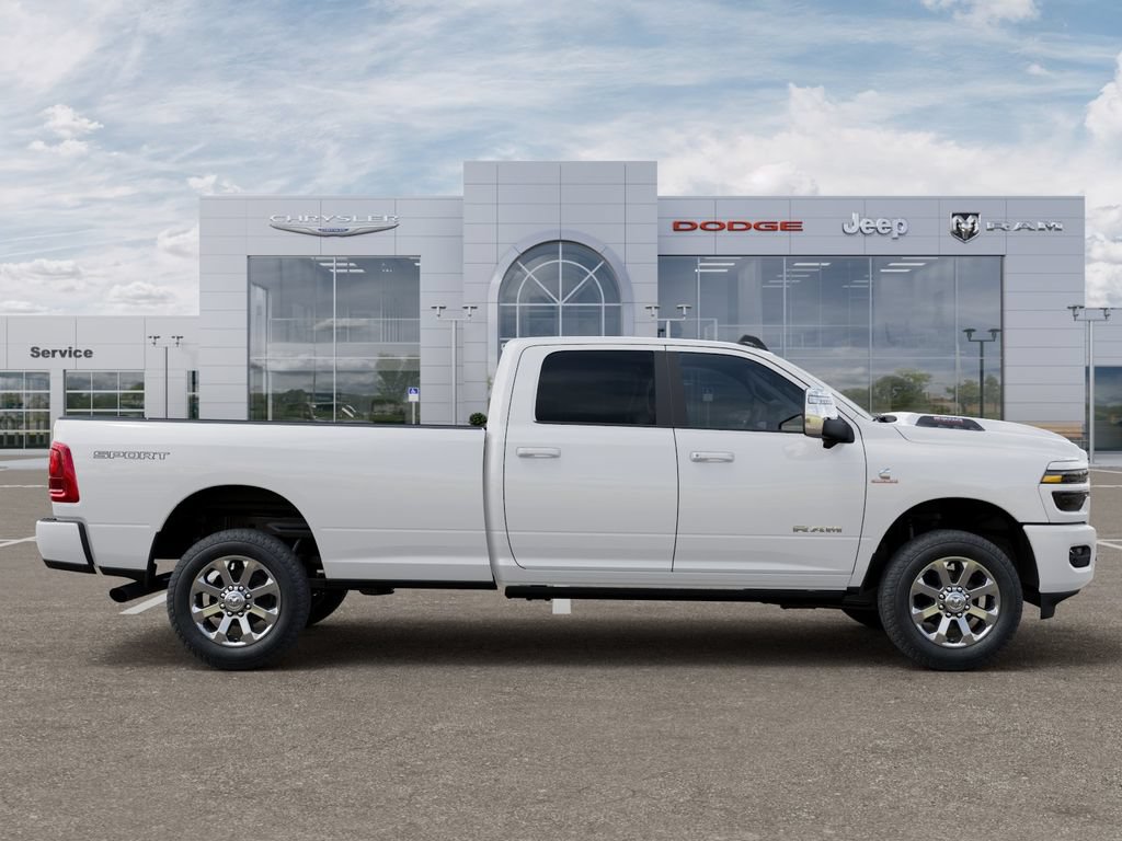 New 2026 RAM 2500 Laramie AWD/4WD image 22