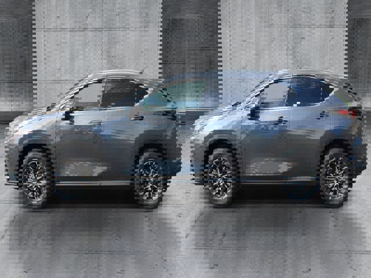 Used 2025 Lexus NX 250 FWD image 2