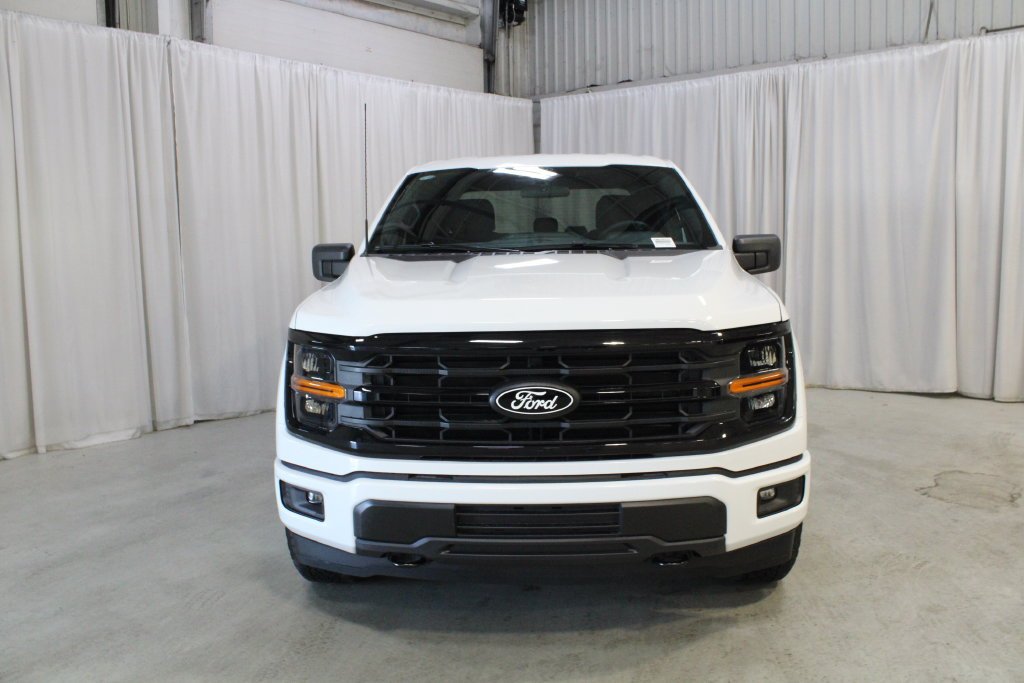 New 2026 Ford F150 XLT w/ XLT Black Appearance Package AWD/4WD image 35