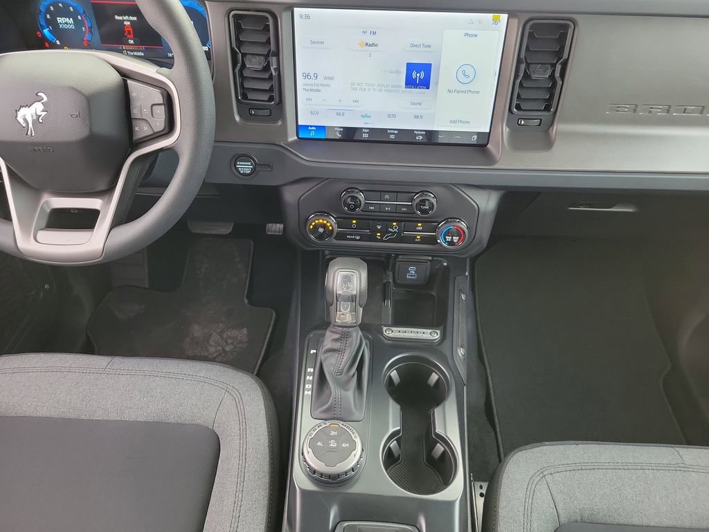 New 2025 Ford Bronco 4-Door image 15