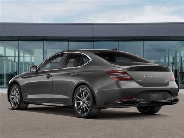 Used 2026 Genesis G70 2.5T Prestige image 5