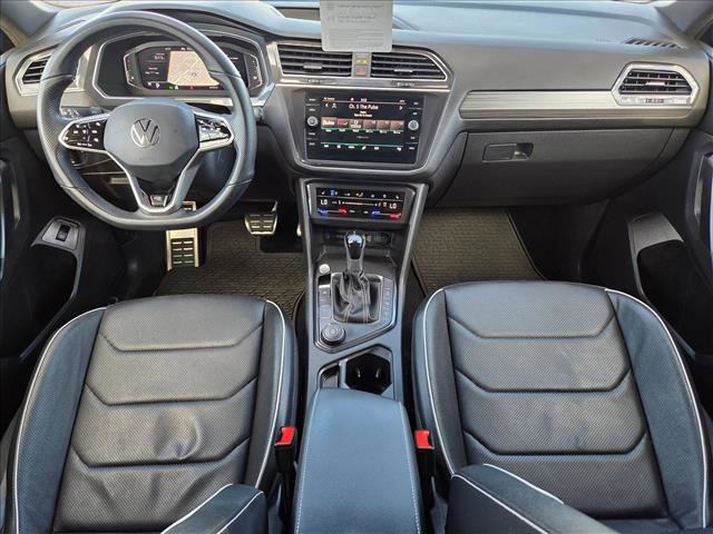 Used 2022 Volkswagen Tiguan SEL R-Line image 17