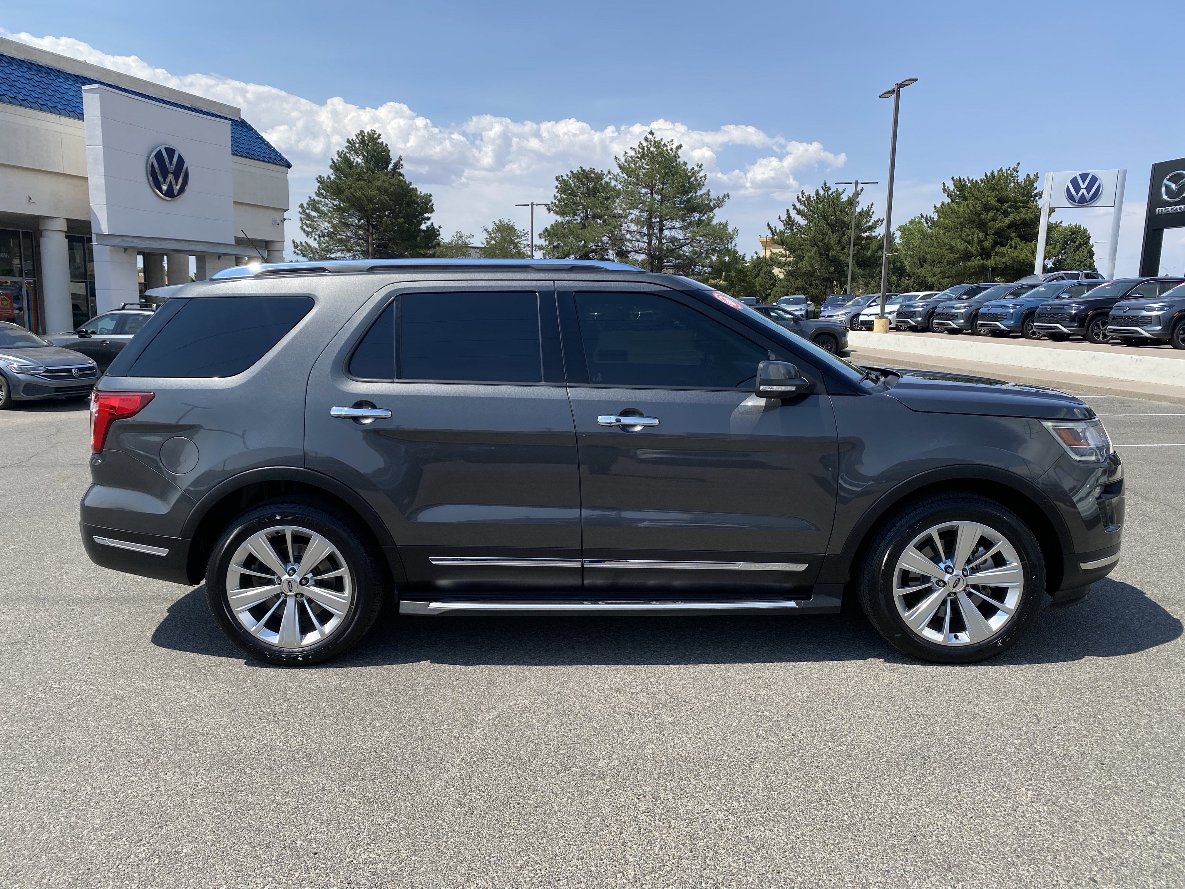 Used 2019 Ford Explorer Limited w/ Ford Safe & Smart Package AWD/4WD image 60
