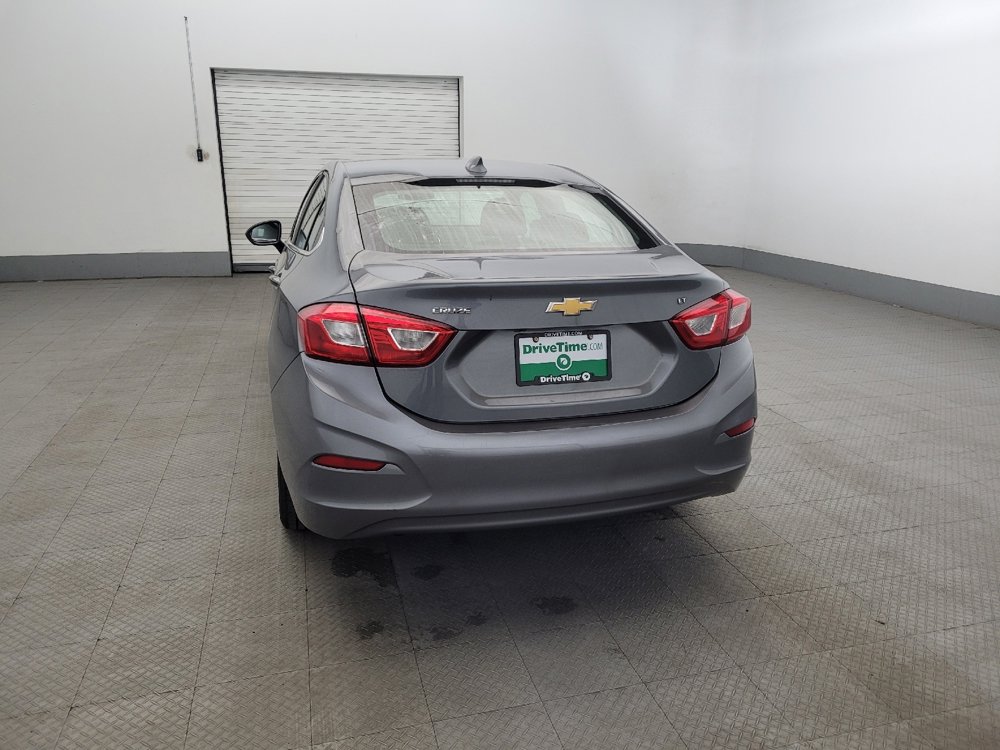Used 2018 Chevrolet Cruze LT image 6