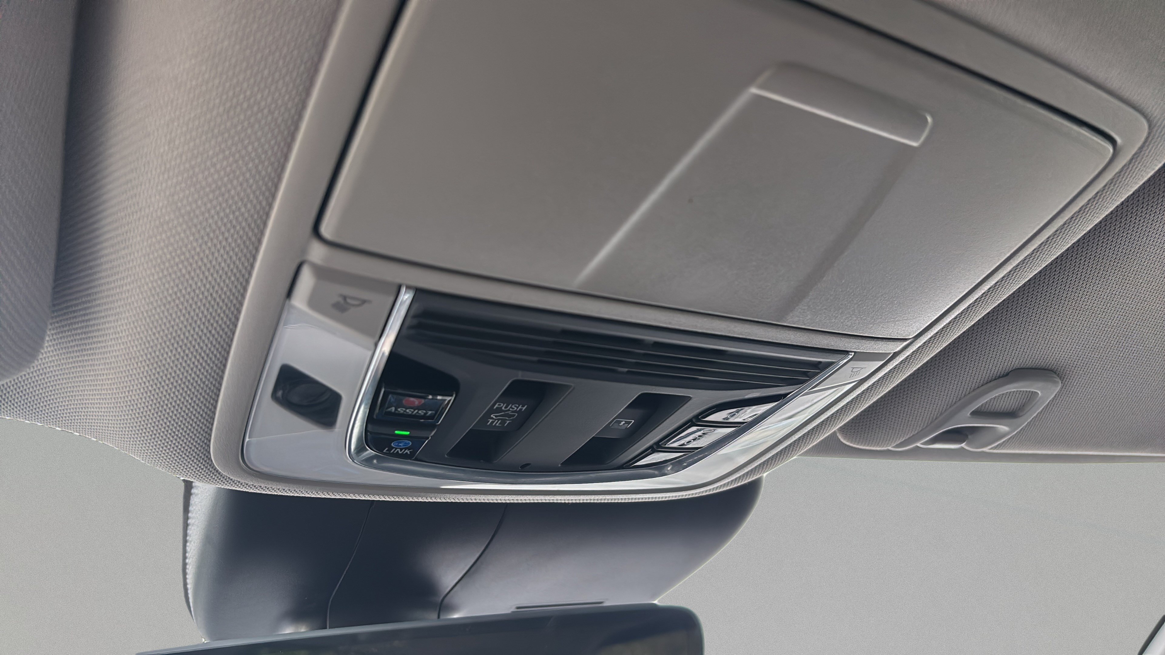 Used 2020 Acura RDX w/ Technology Package FWD image 14