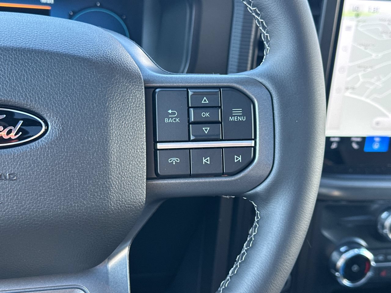 New 2025 Ford F150 Lariat w/ Equipment Group 502A High AWD/4WD image 23