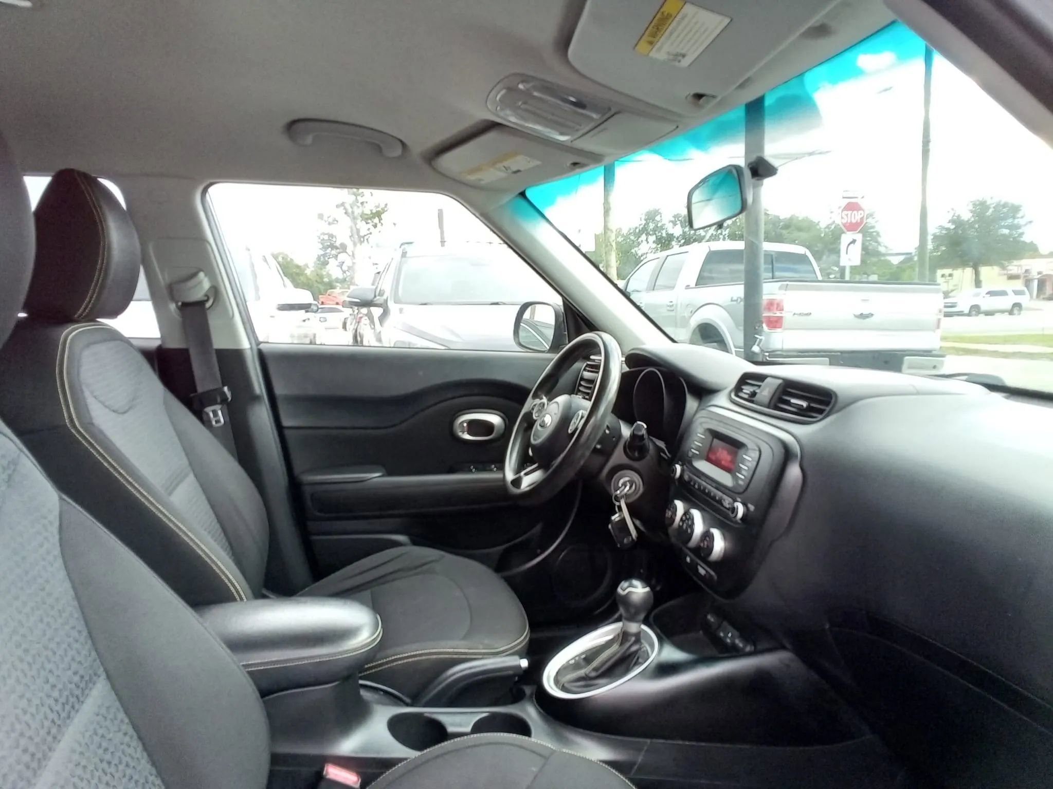 Used 2014 Kia Soul + image 14