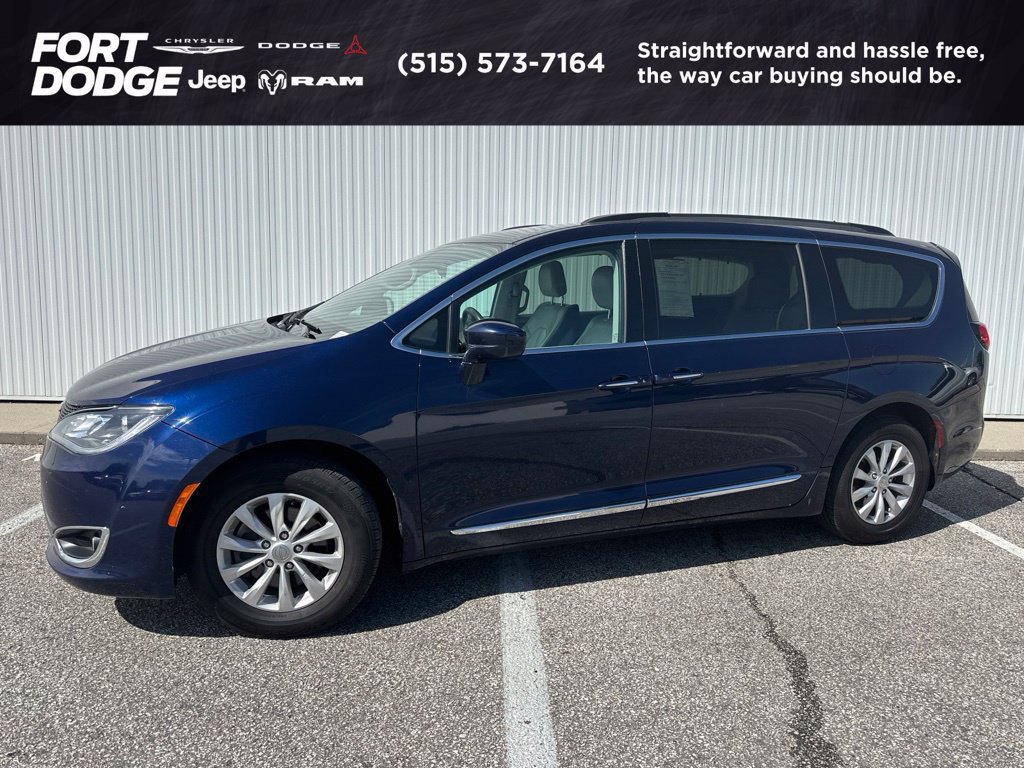 Used 2017 Chrysler Pacifica Touring-L