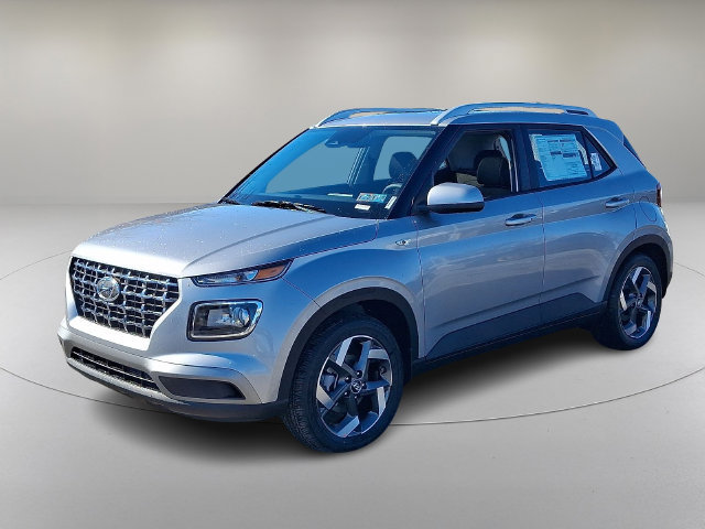 New 2026 Hyundai Venue SEL FWD image 3
