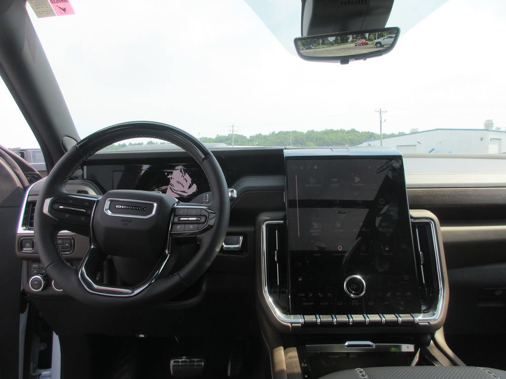 New 2026 GMC Yukon Denali Ultimate AWD/4WD image 14