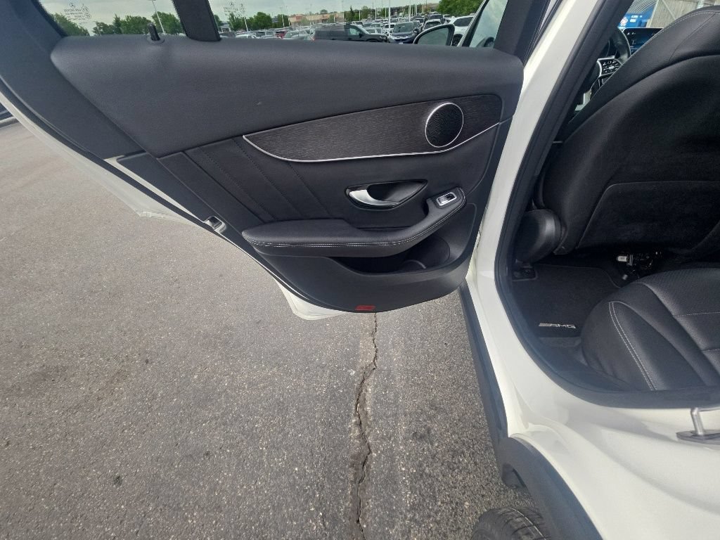 Used 2022 Mercedes-Benz GLC 300 4MATIC image 26