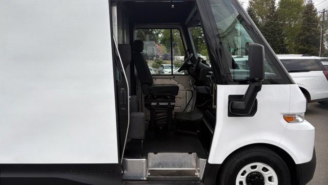 Used 2024 Chevrolet Brightdrop 600 w/ Battery Pack, Max Range AWD/4WD image 15