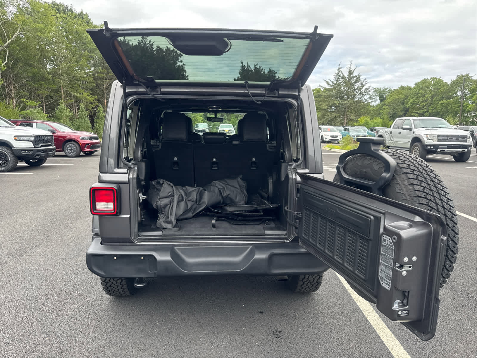 Certified 2021 Jeep Wrangler Unlimited Sport w/ Sun And Sound Package image 13