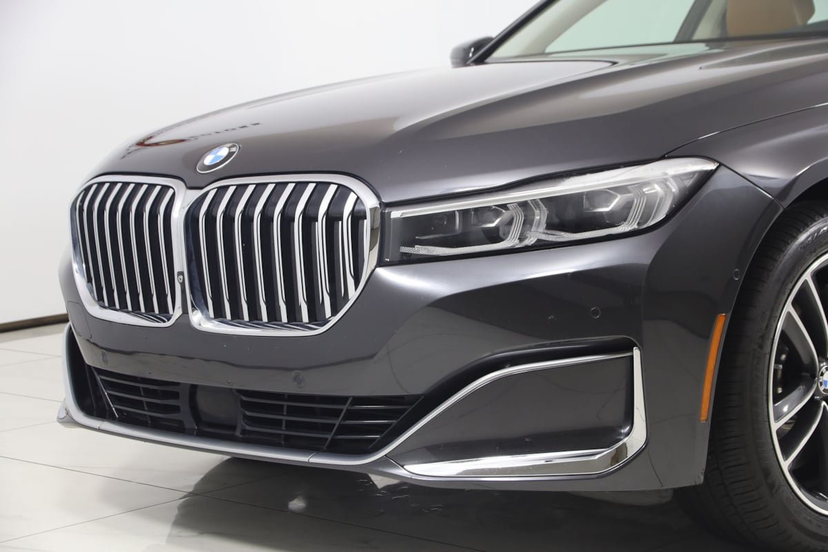 Used 2020 BMW 750i xDrive AWD/4WD image 59