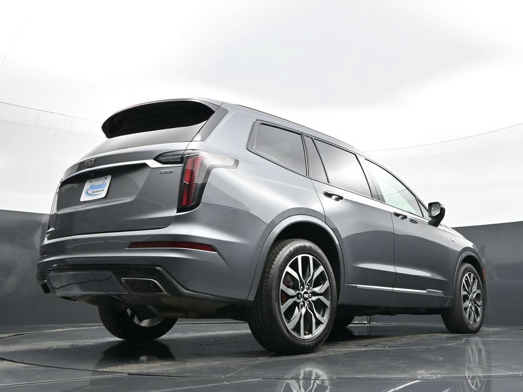 Used 2022 Cadillac XT6 Sport w/ Technology Package AWD/4WD image 60