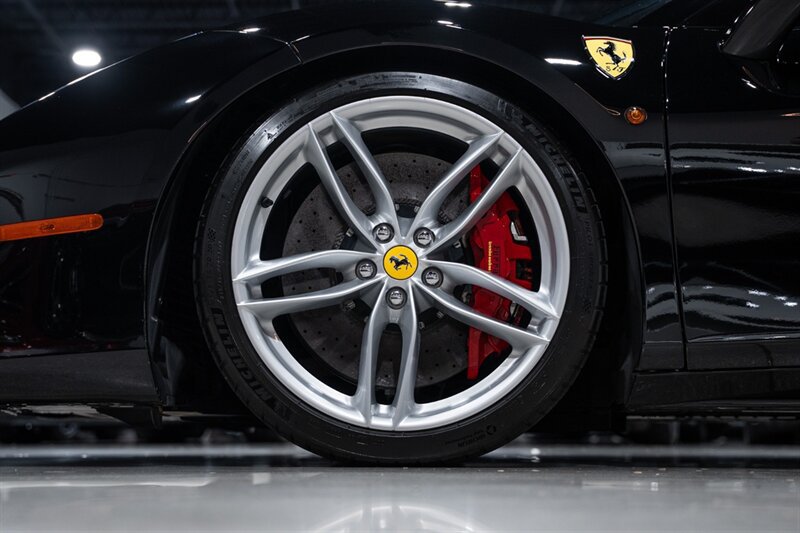 Used 2018 Ferrari 488 Spider RWD image 48