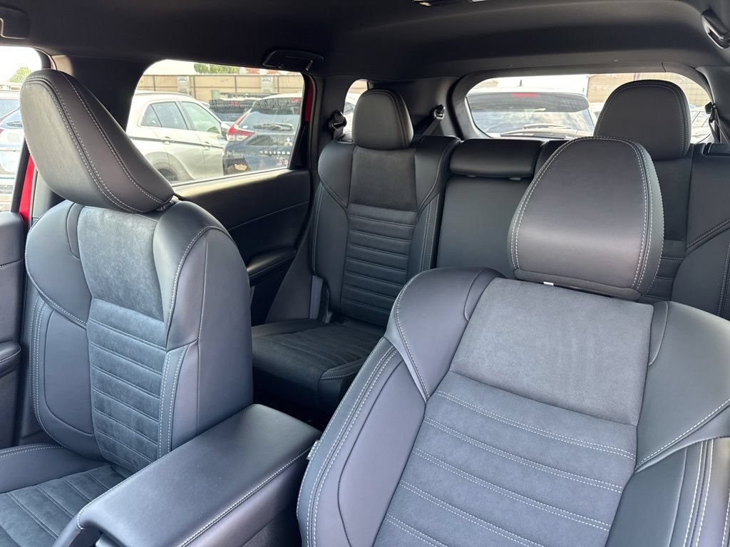 New 2026 Mitsubishi Outlander LE FWD image 34