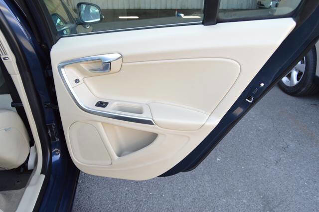 Used 2013 Volvo S60 T5 image 46