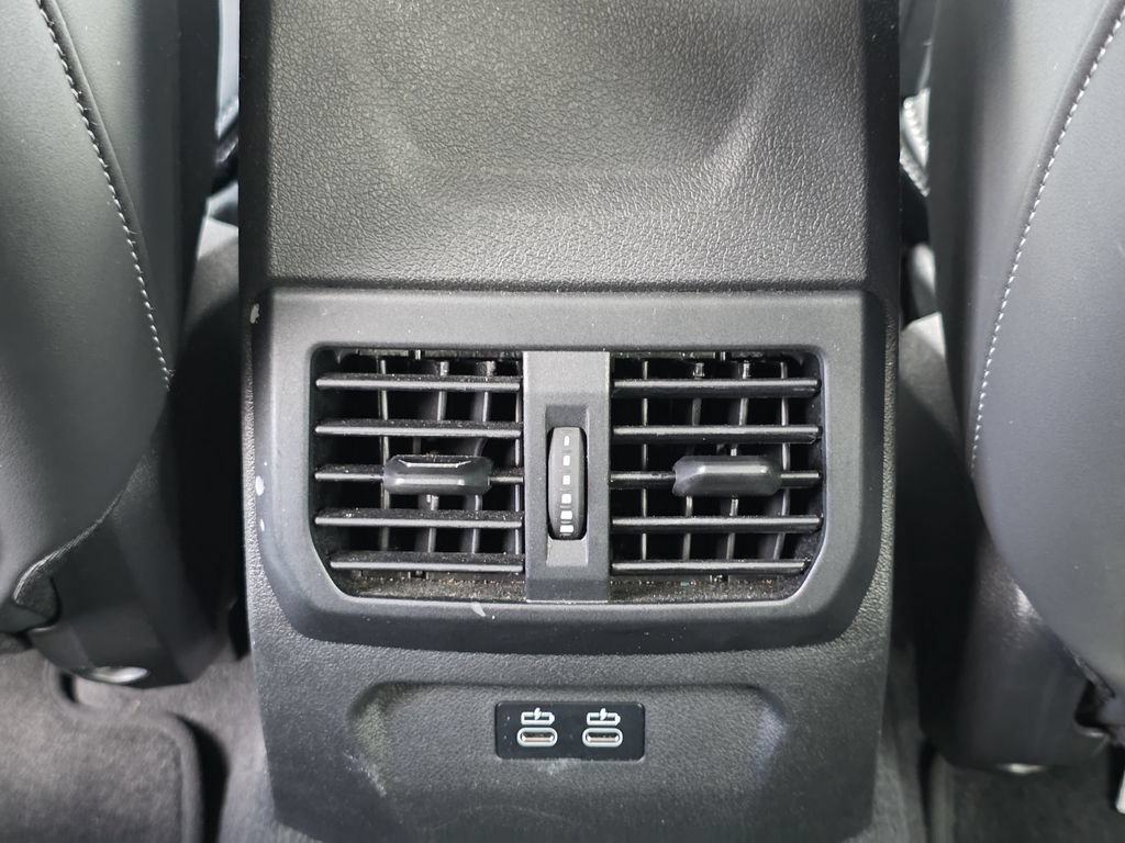 Used 2025 BMW 228i xDrive AWD/4WD image 14