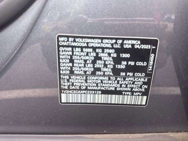 Used 2023 Volkswagen Atlas Cross Sport SE image 12