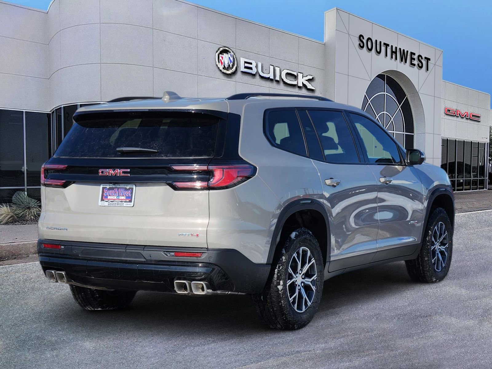 New 2026 GMC Acadia AT4 w/ Luxury Package image 5