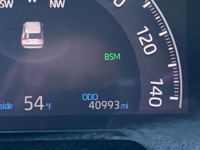 Used 2023 Toyota RAV4 AWD Hybrid image 21