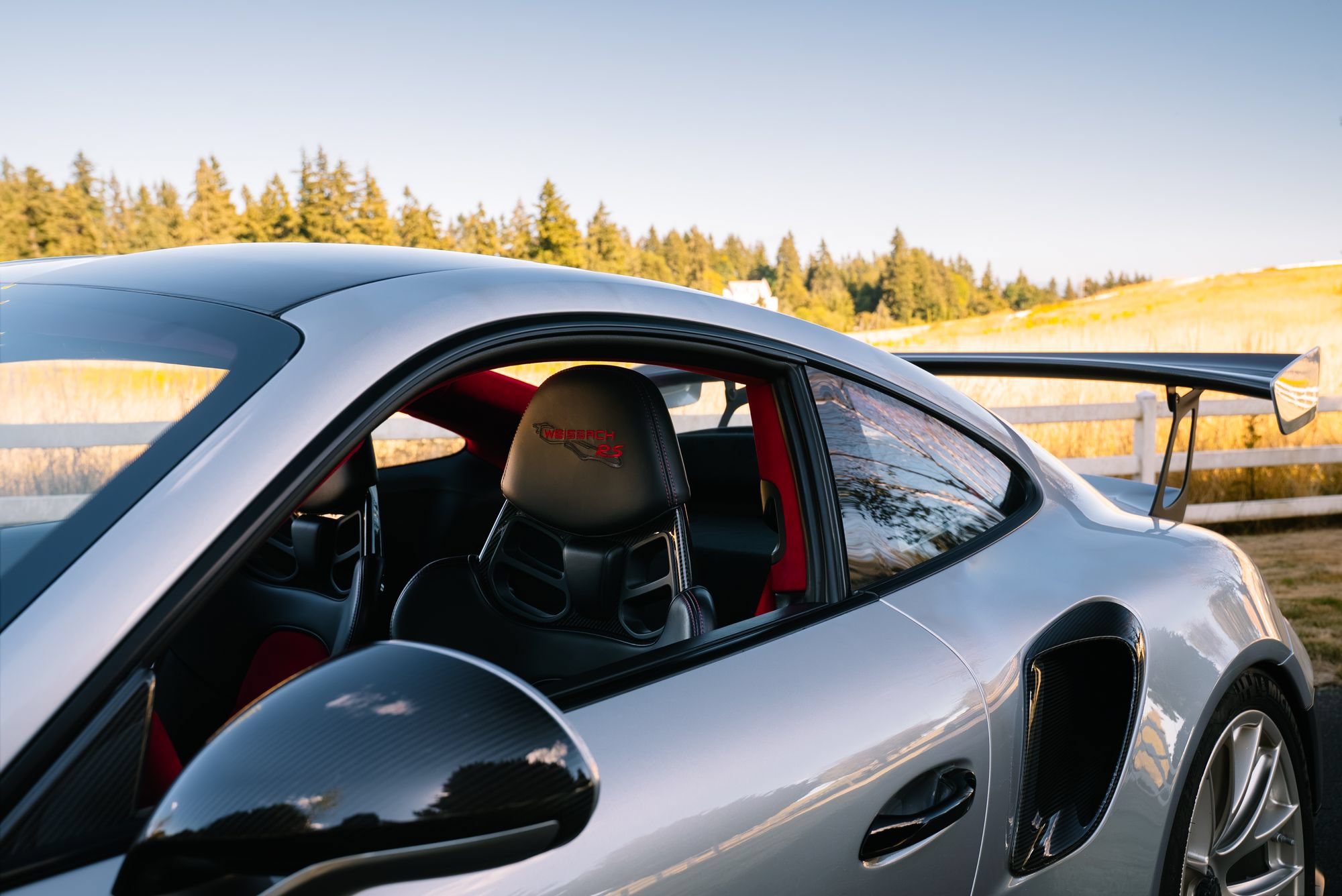Used 2018 Porsche 911 GT2 RS w/ Weissach Package RWD image 18
