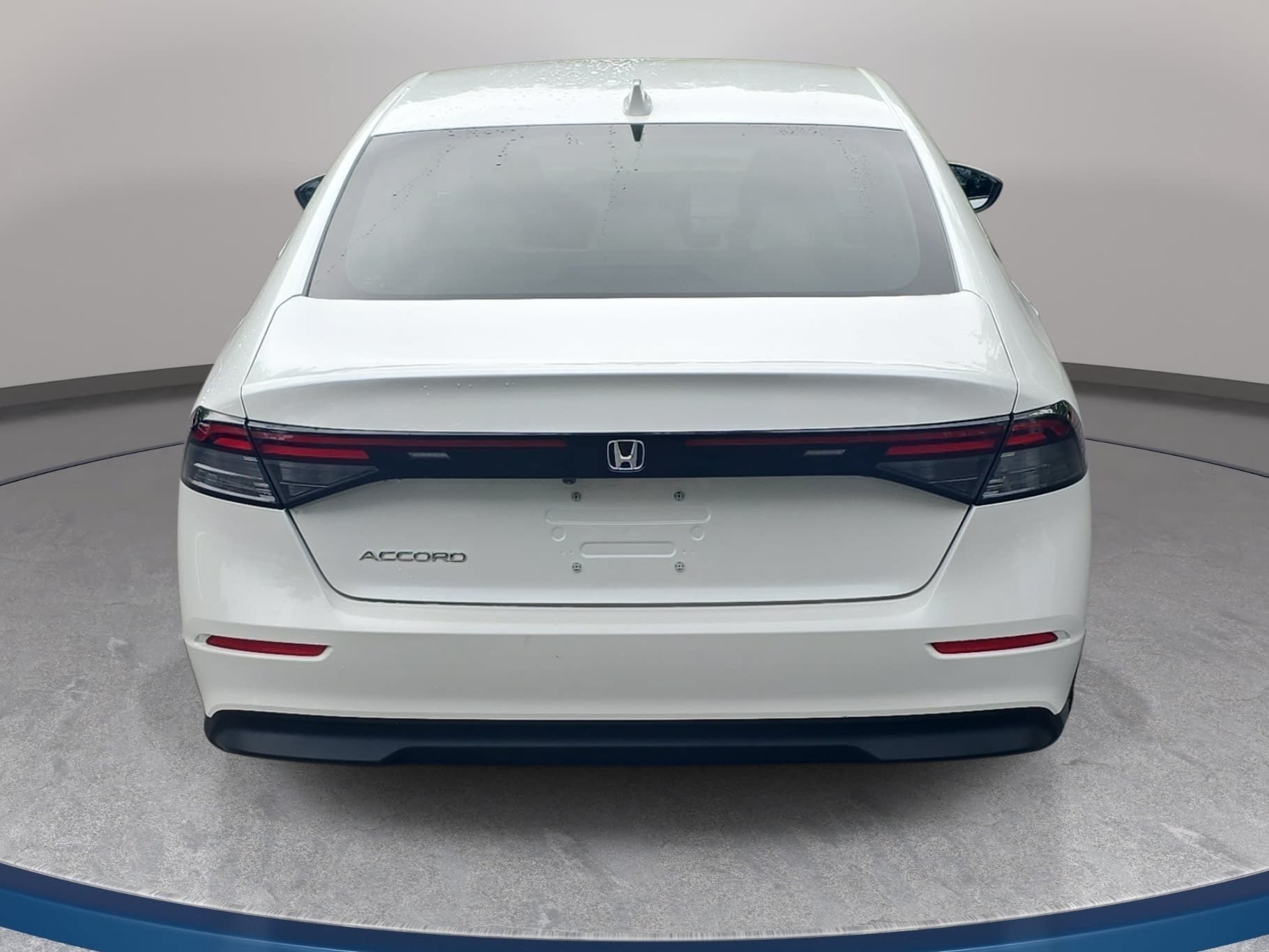 Used 2023 Honda Accord LX image 6